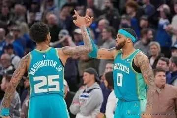 据NBA分析网作者皮尔西报道，本赛季的雷霆俨然成为冠军的争夺者若能再提升锋线会让