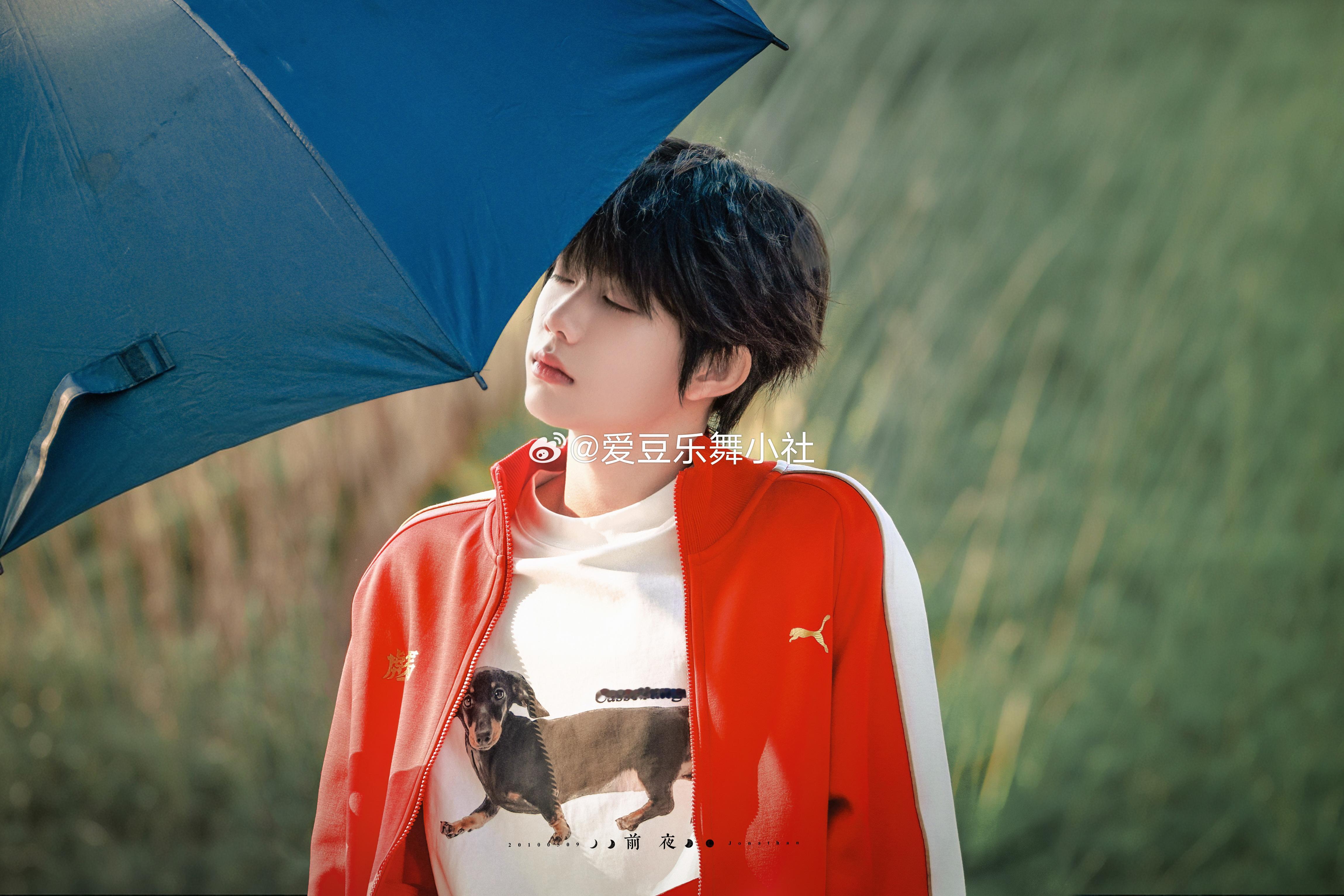 陈奕恒红衣路透～ 