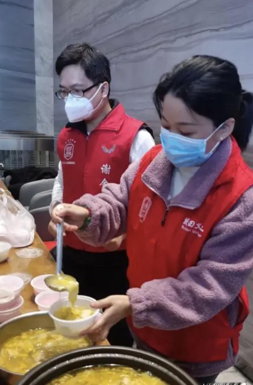 深圳史上“最强”包租婆！深圳一包租婆手握1200套房，每个月光收租金就有160万