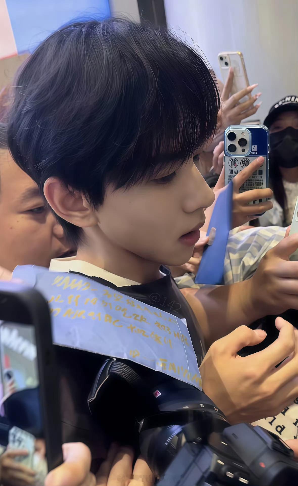 我怀念这个时期的大铮铮了。 