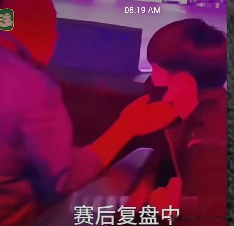 再想找出一个像刘国梁这样，全身心投入到乒乓球的运动员，教练员，乒协主席的人真的是