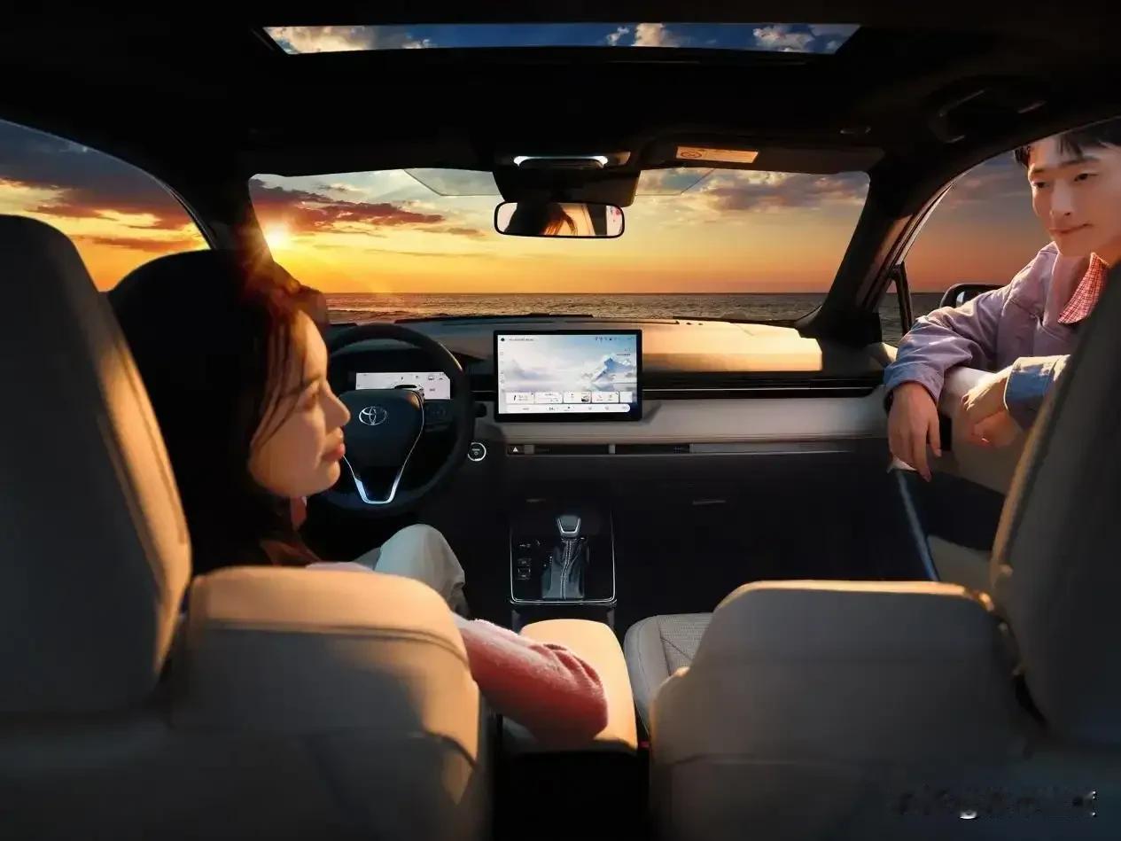 沈从文说：“我行过许多地方的桥，看过许多次数的云，喝过许多种类的酒，却只爱过一个