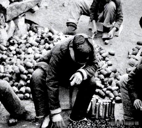 800斤铜钱，放在今天高低是个“富二代”的配置，但在1944年的晋察冀，这就是李