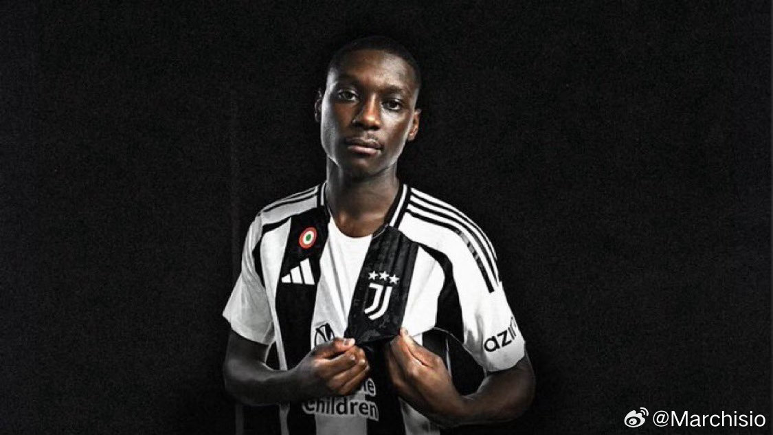 多吃点菜！米兰体育报：斯帕莱蒂梦想着让阿利松坐镇门前（与利物浦的合同只剩一年），