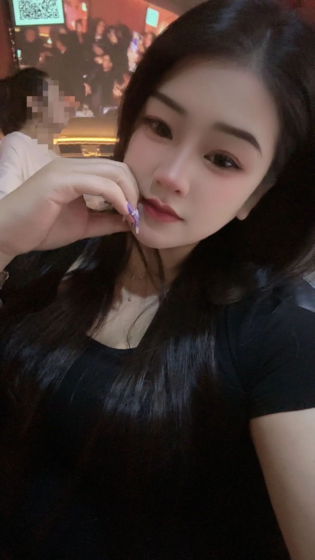 你适合找软柿子 找窝囊废 不适合我这鲜艳炙热 真实热烈的女人