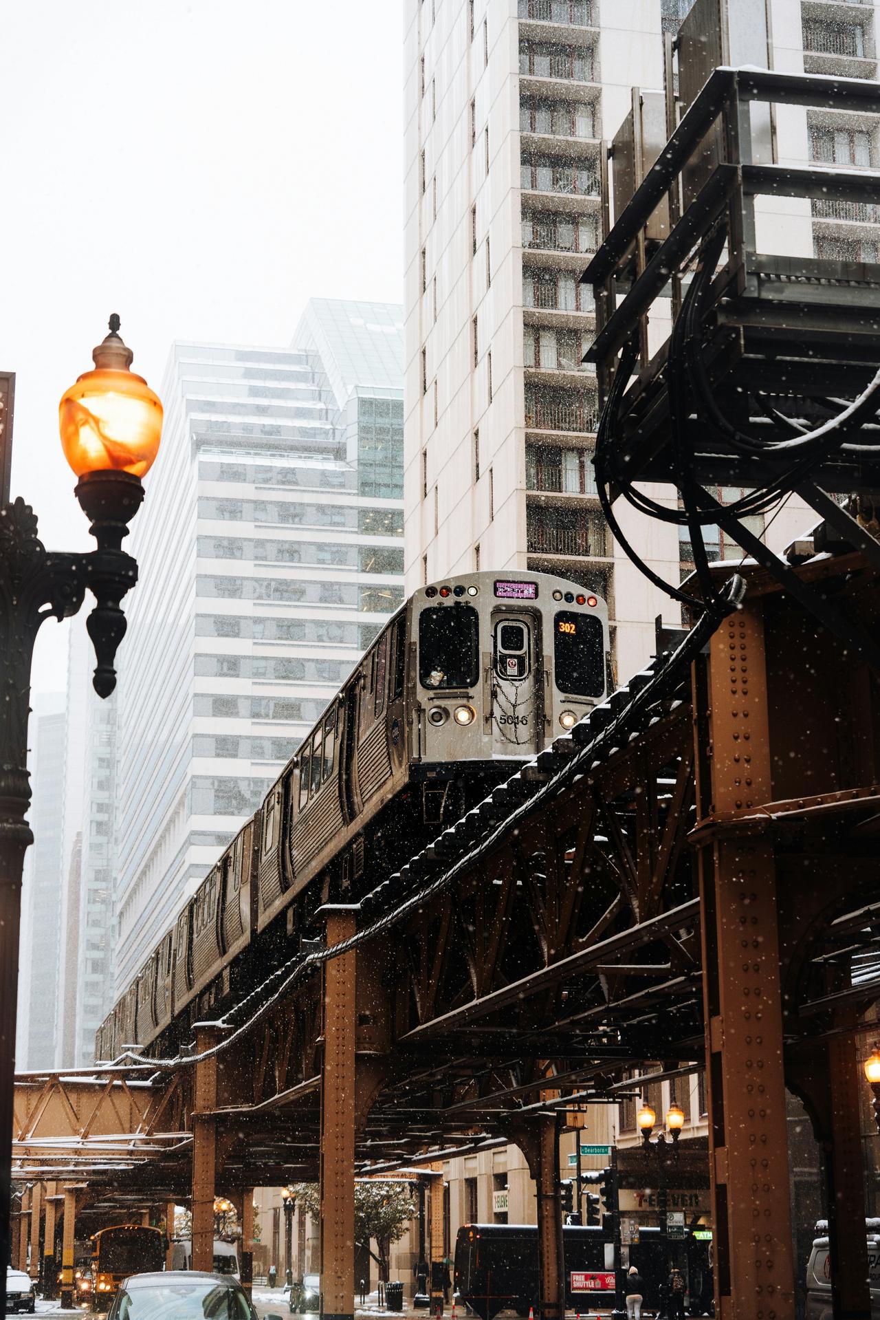 【新一轮降息潮将至】
 
据公开资料显示，今年10月份以来，不少银行又开启了新一