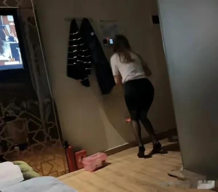 生活中，很多男人不喜欢探索新的市场。例如，如果他们习惯吃快餐，他们会一直在他们家