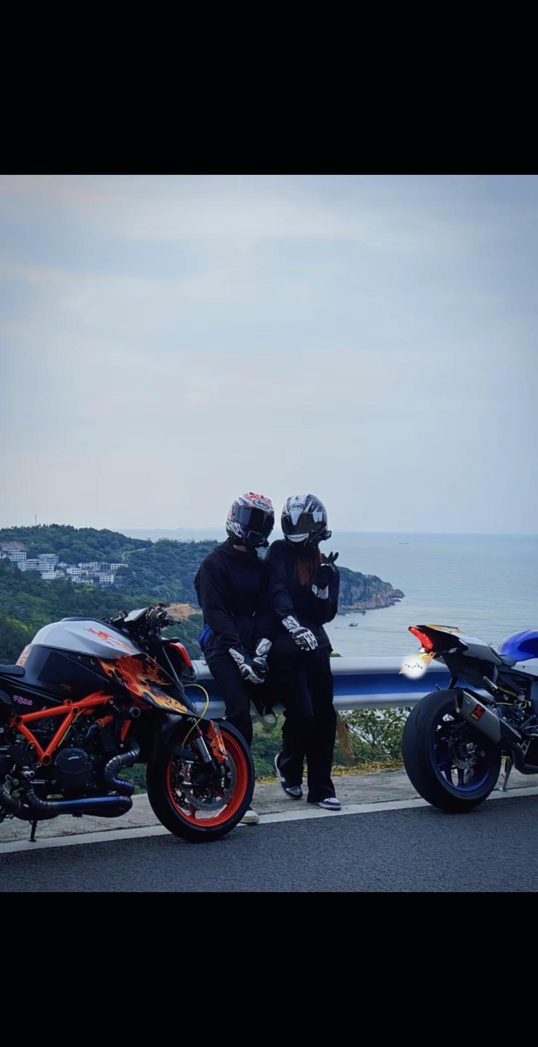 “潜入你的心里，想探索你的海域”摩托车 雅马哈r1 ktm1290超级公爵 ar