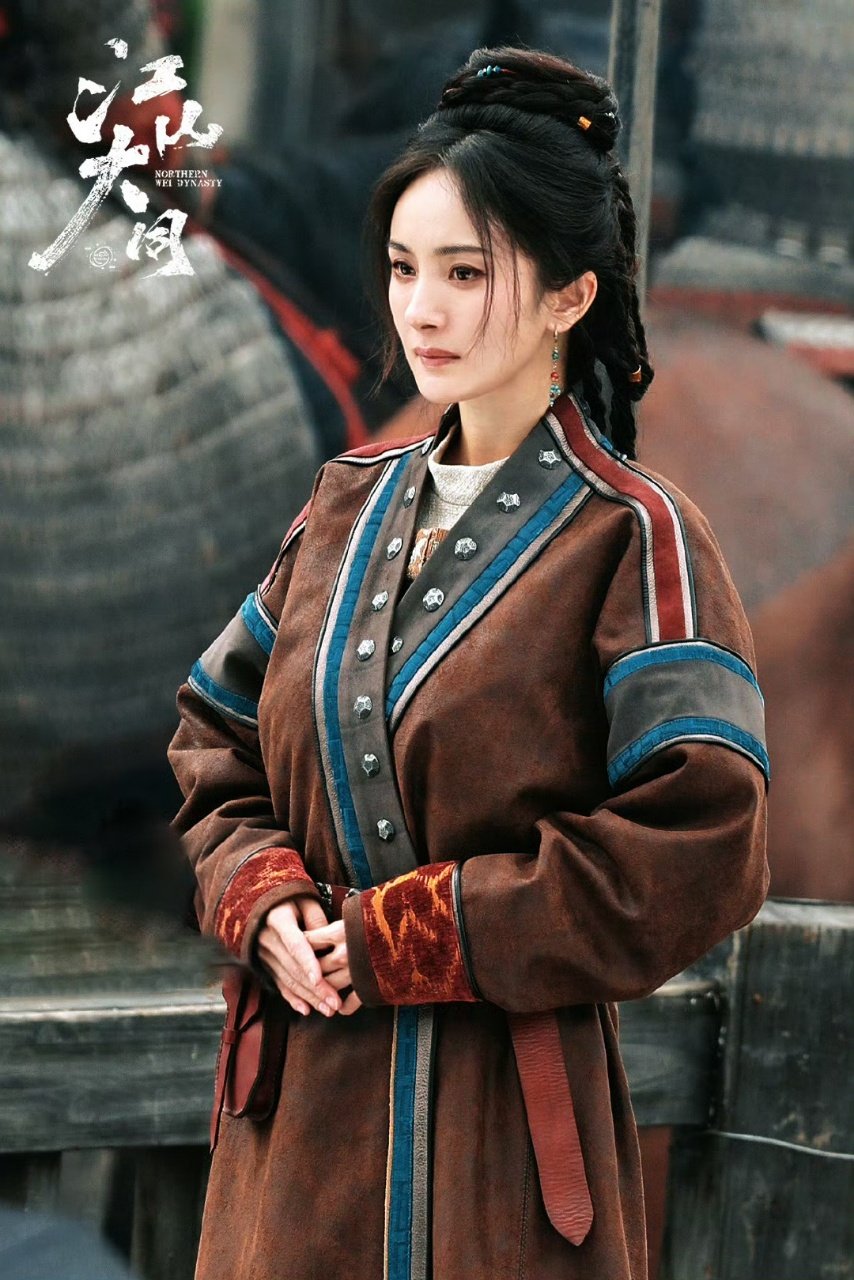 杨幂冯湮儿仪态杨幂江山大同冯湮儿仪态好端庄杨幂江山大同冯湮儿端庄感娱乐