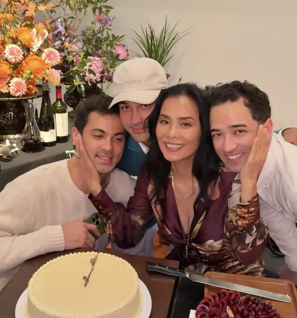 韦唯的人生才是爽文剧本吧！
为了爱情远嫁瑞典，这段婚姻曾因“跨国童话”而被人津津