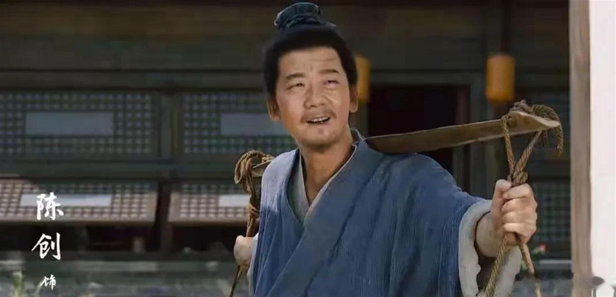 养父的“怂”，原来是许兰香这辈子最大的保护伞。说真的，看《兰香如故》前二十集的时