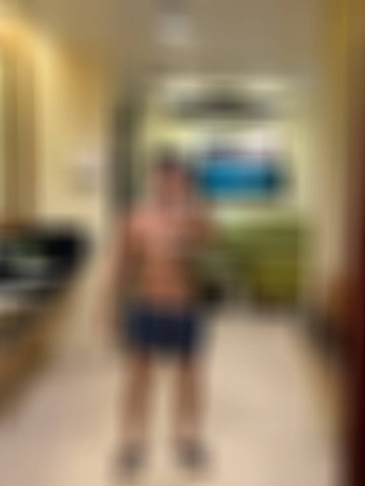 没有腹肌 ​​​