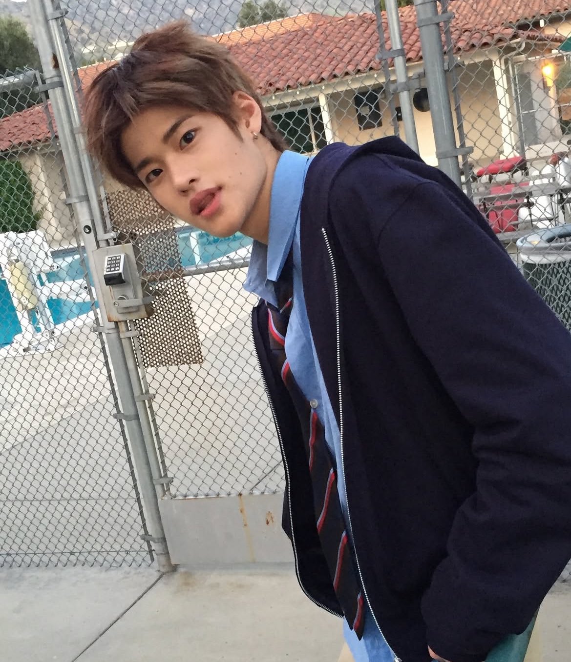 突然刷到这张…心跳漏了一拍😳 