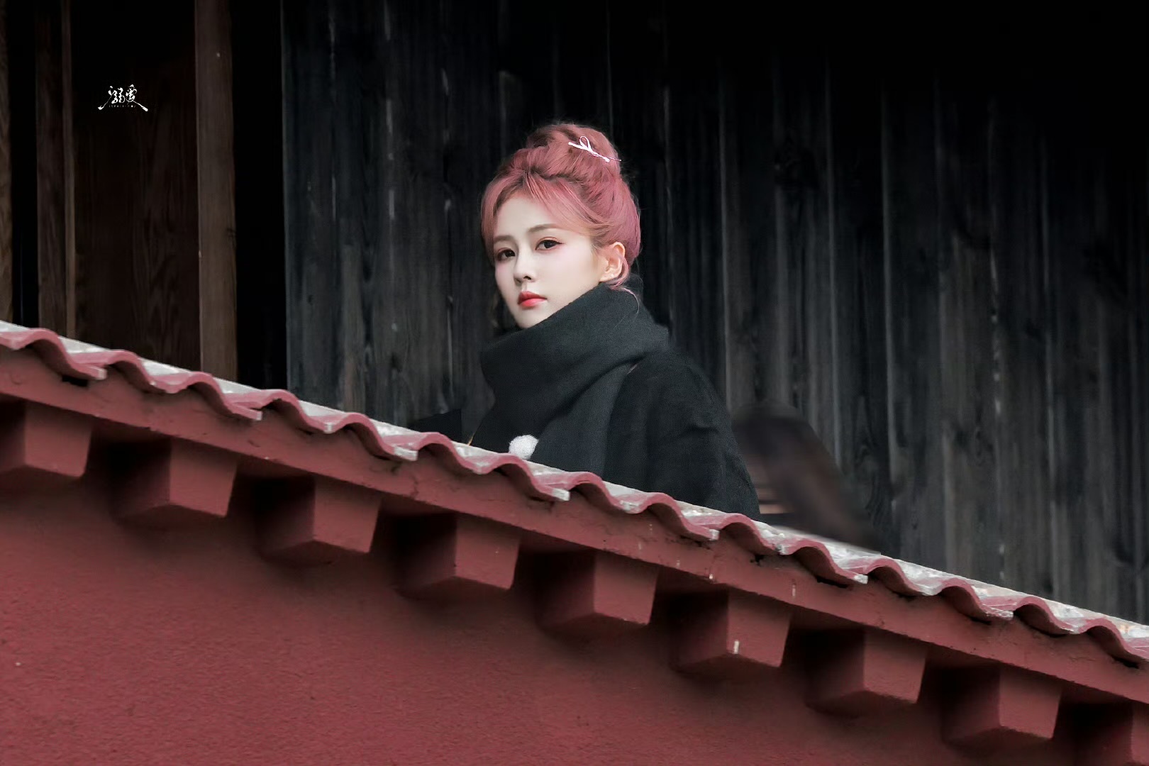 娱乐[超话]白鹿粉发丸子头白鹿蝴蝶结粉发丸子头 今天是丸子头～ ​​​