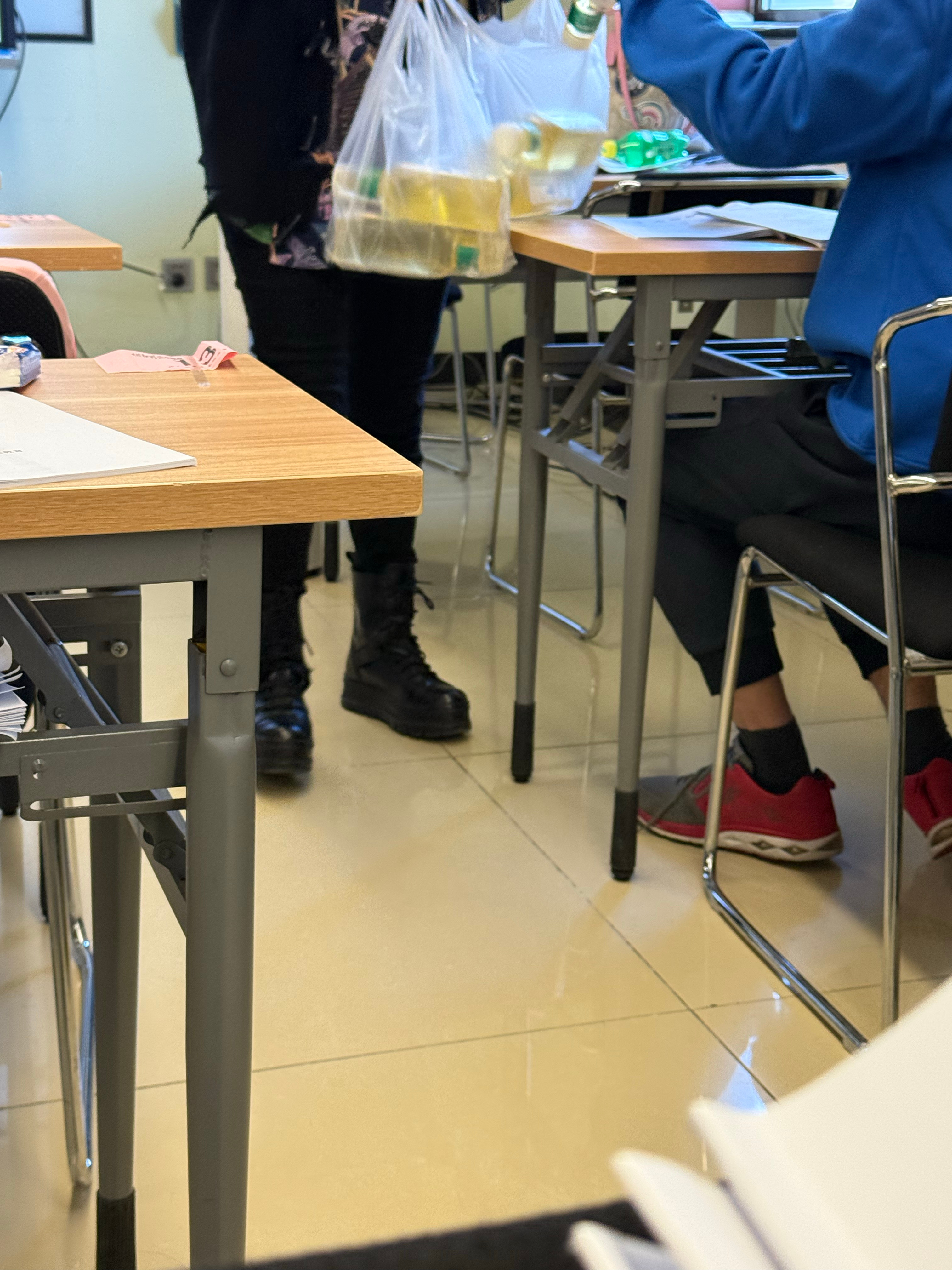 好喜欢东北女生啊洒脱大方开朗明媚 一张口就赋予满满的情绪价值下辈子我要当个男人娶