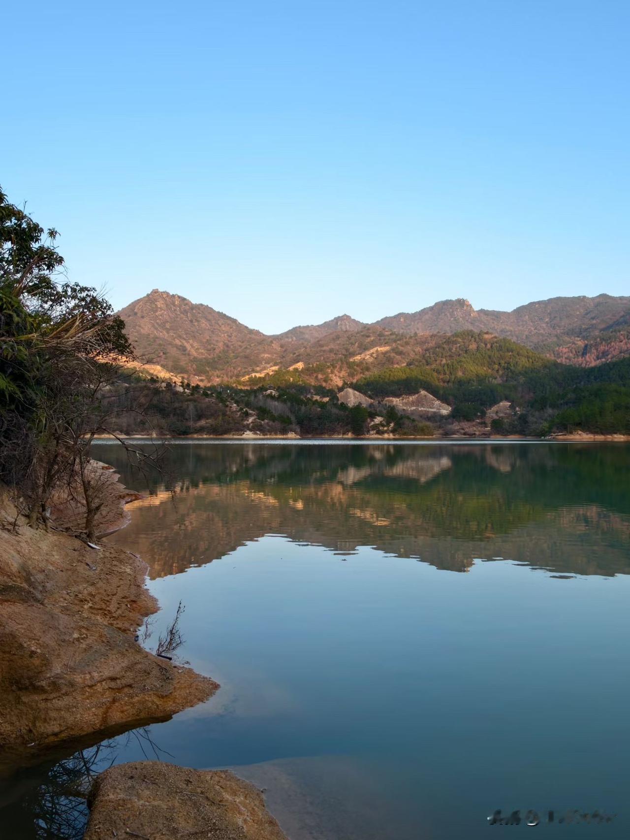 小光棍节，武汉地铁客流量327万人次左右[呲牙][呲牙][呲牙] 爆料 身边事 