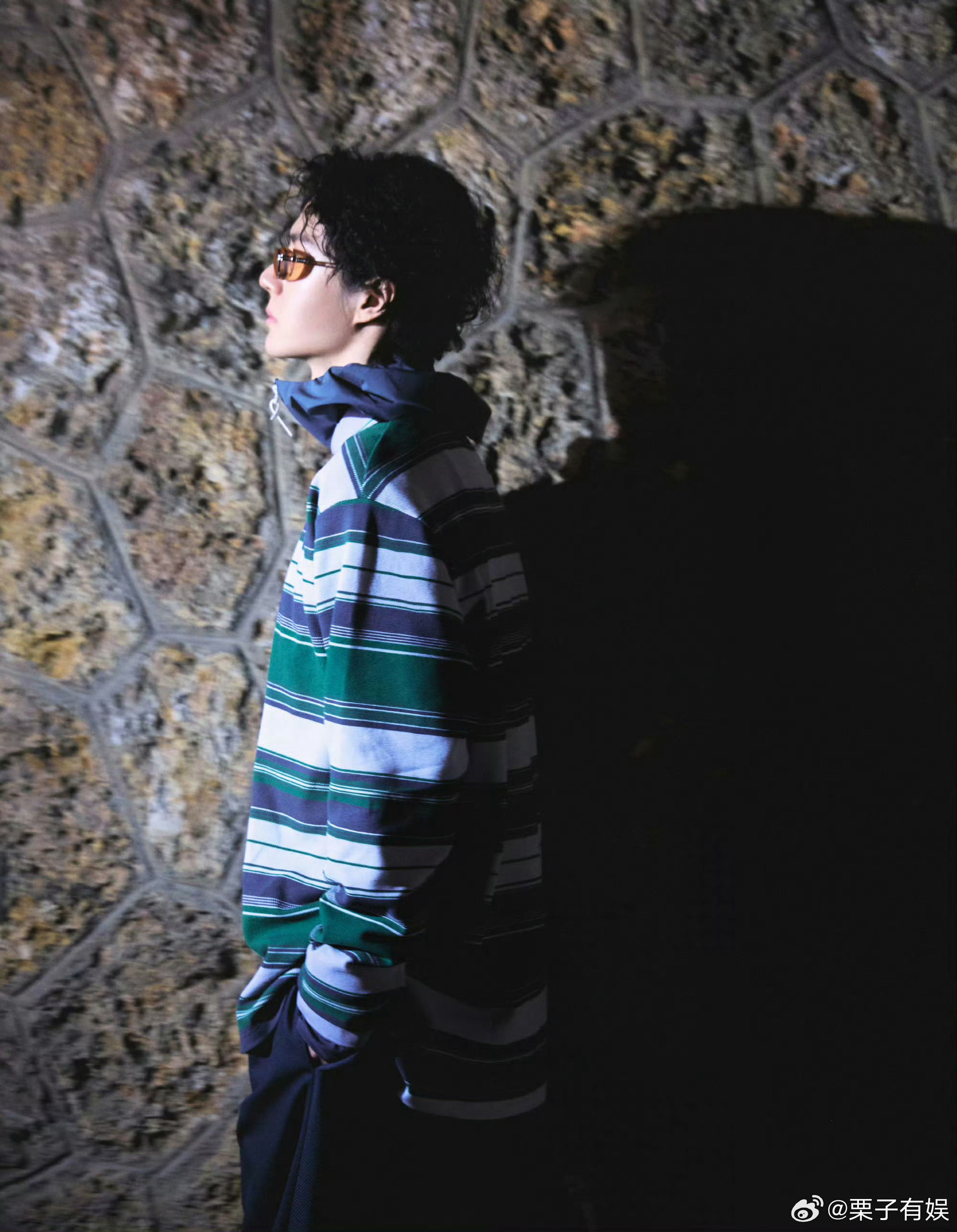 王一博上身秋冬超季王一博走进自然王一博上身秋冬超季，好看，