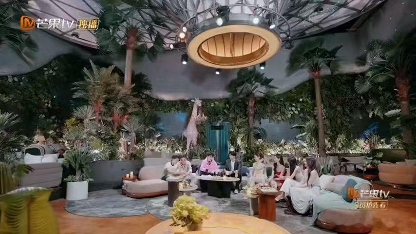 怎么上恋综还要听PPT 有人说太现实了，可现实不就是这样的吗？谈恋爱之前，先把账