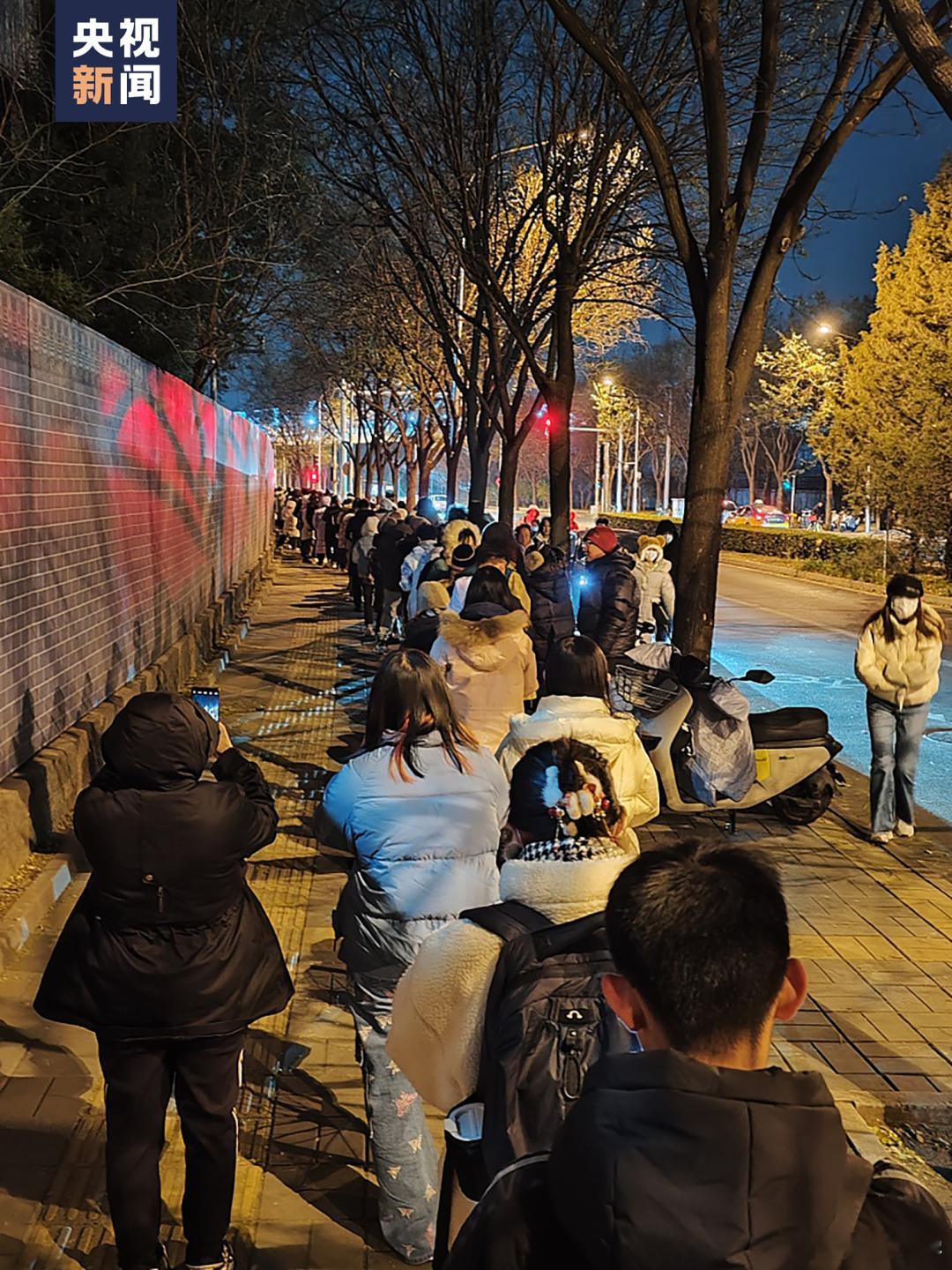 问大家一个问题，鹅腿阿姨的“鹅腿”为什么能让清北学生排长队？ 