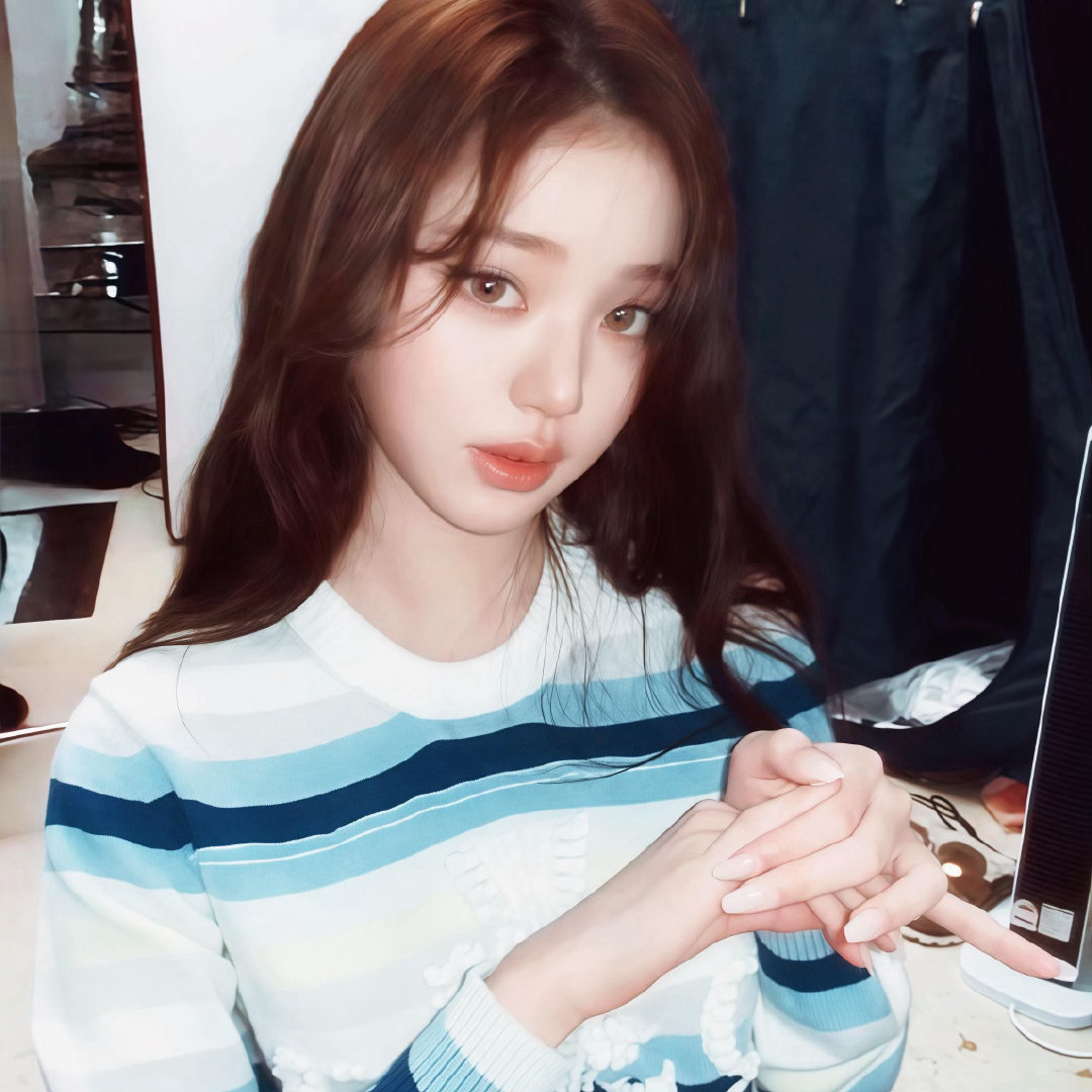 𝑱𝒂𝒏𝒈 𝑾𝒐𝒏𝒚𝒐𝒖𝒏𝒈🧁🩵张元英头像 kpop女