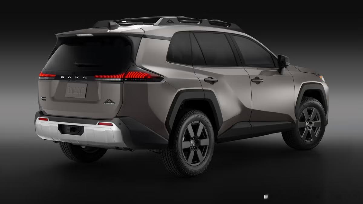 2026款RAV4 开始，外观终于改得正常点了...... 但是为啥我总觉得它这