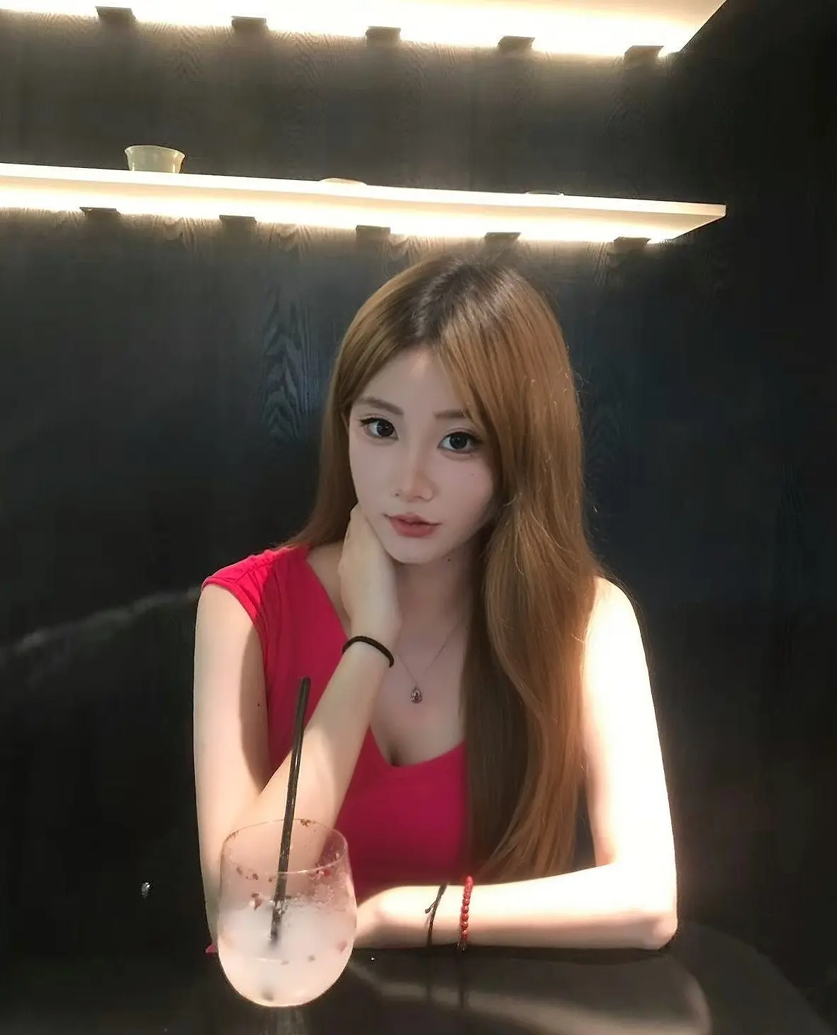 翻到以前的聊天记录 我自己都惊讶了 曾经说过这样难以启齿的话 表露过这...