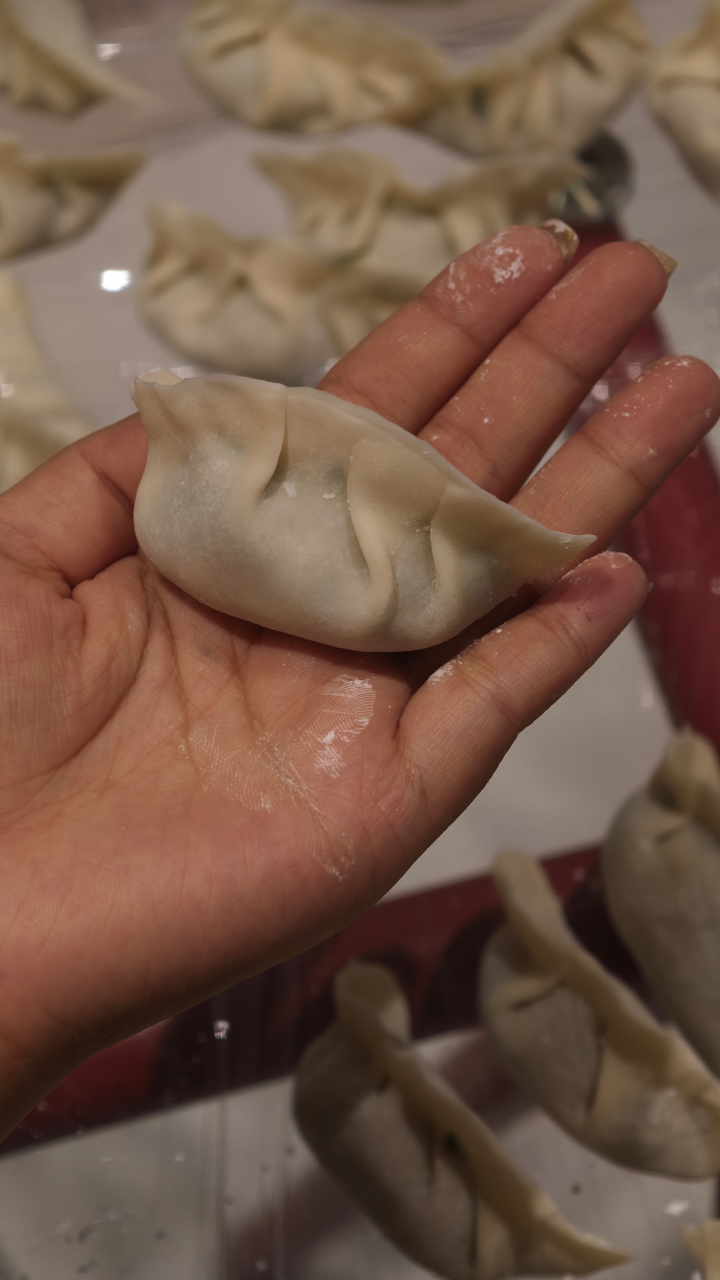 九月第一天，围桌包饺子[馋嘴][馋嘴] ​​​