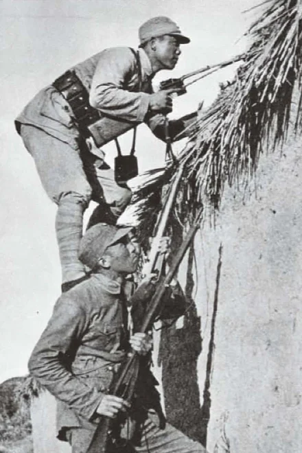 1945年，为迎接大反攻，新四军开展练兵运动
