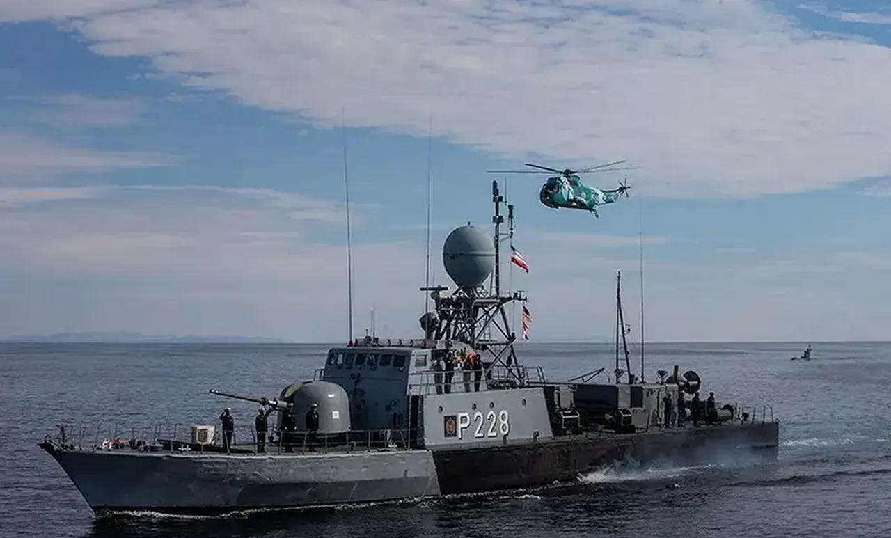 伊朗做好战斗准备！
4月13日，特朗普发出威胁称：“今晚10点将封锁霍尔木兹海峡