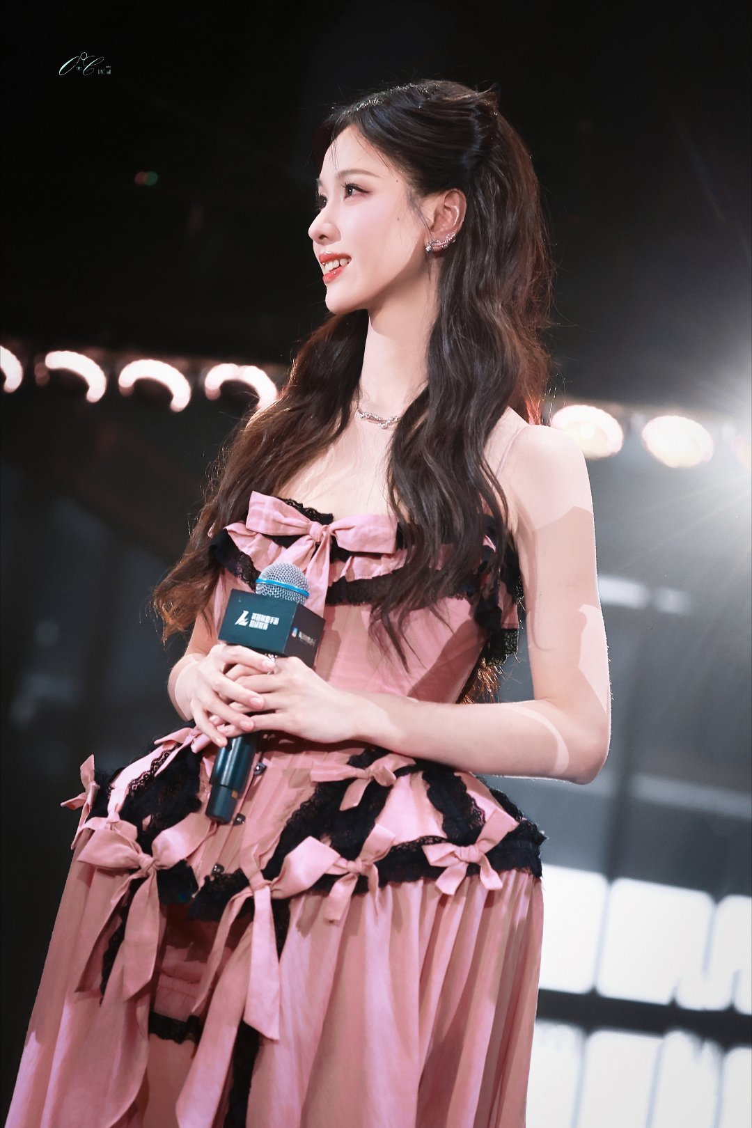 陈都灵陈都灵贵女 cdl陈都灵庄寒雁 “有时候在遇到困难或者心灰意冷了之后再去问
