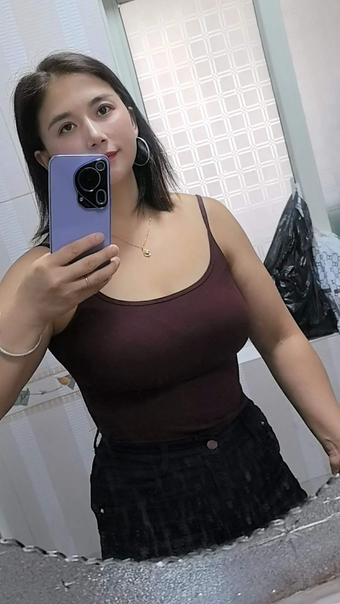 生活如梦，岁月无情。蓦然回首，才发现人活着是一种心情。穷也好，富也罢...