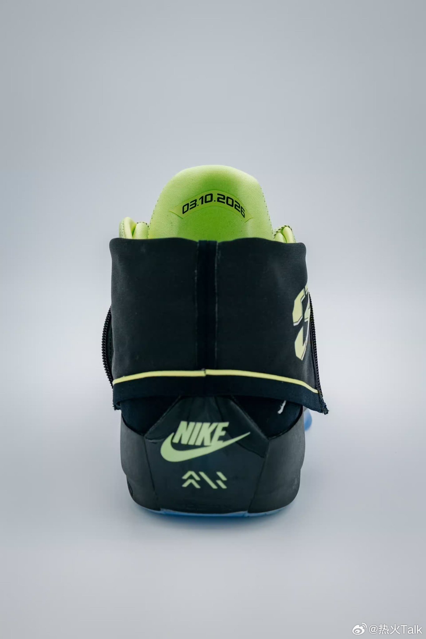 Jordan Brand 为阿德巴约送上了一份特别的生日礼物——BAM 4083