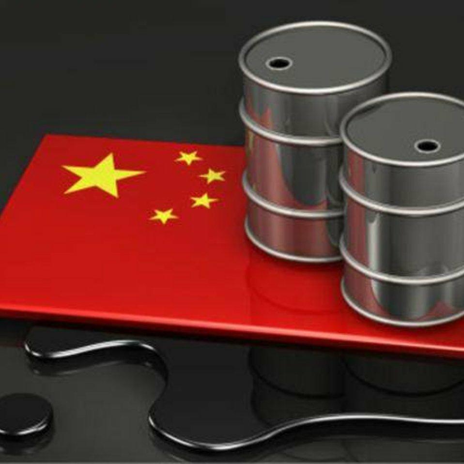 当我们在加油站看到“乙醇汽油”这个标签时，心中难免会产生一些疑问：它真的比传统汽