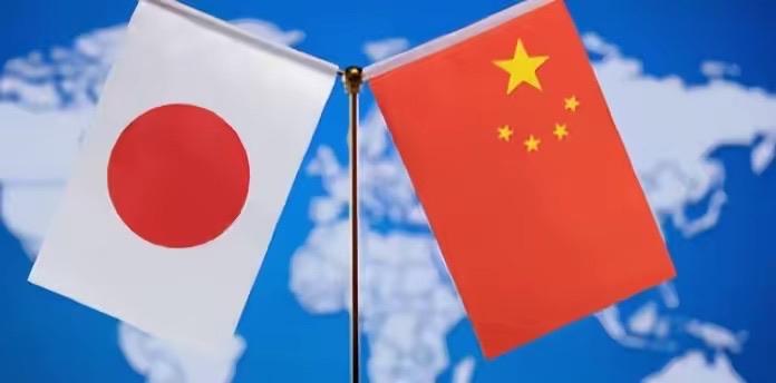 我感觉中日对峙到了今天，一个问题已然彻底被摆在了中国的面前，一旦中日矛盾真的上升