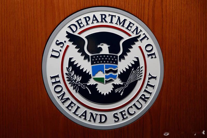 【美拟终止南苏丹国民临时保护身份 联合国警告当地或再陷内战】海外新鲜事 美国国土