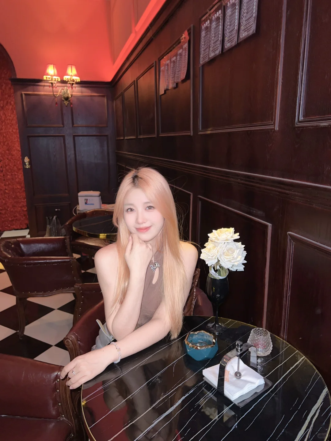 🍸