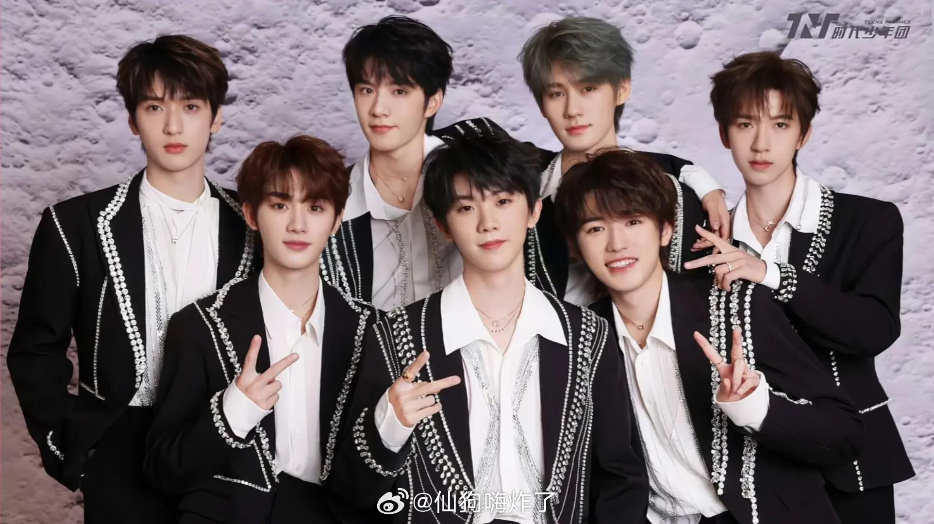 时代少年团震撼美味时代少年团全球代言短片新鲜出炉，少年们化身美食分享达人，倾情推