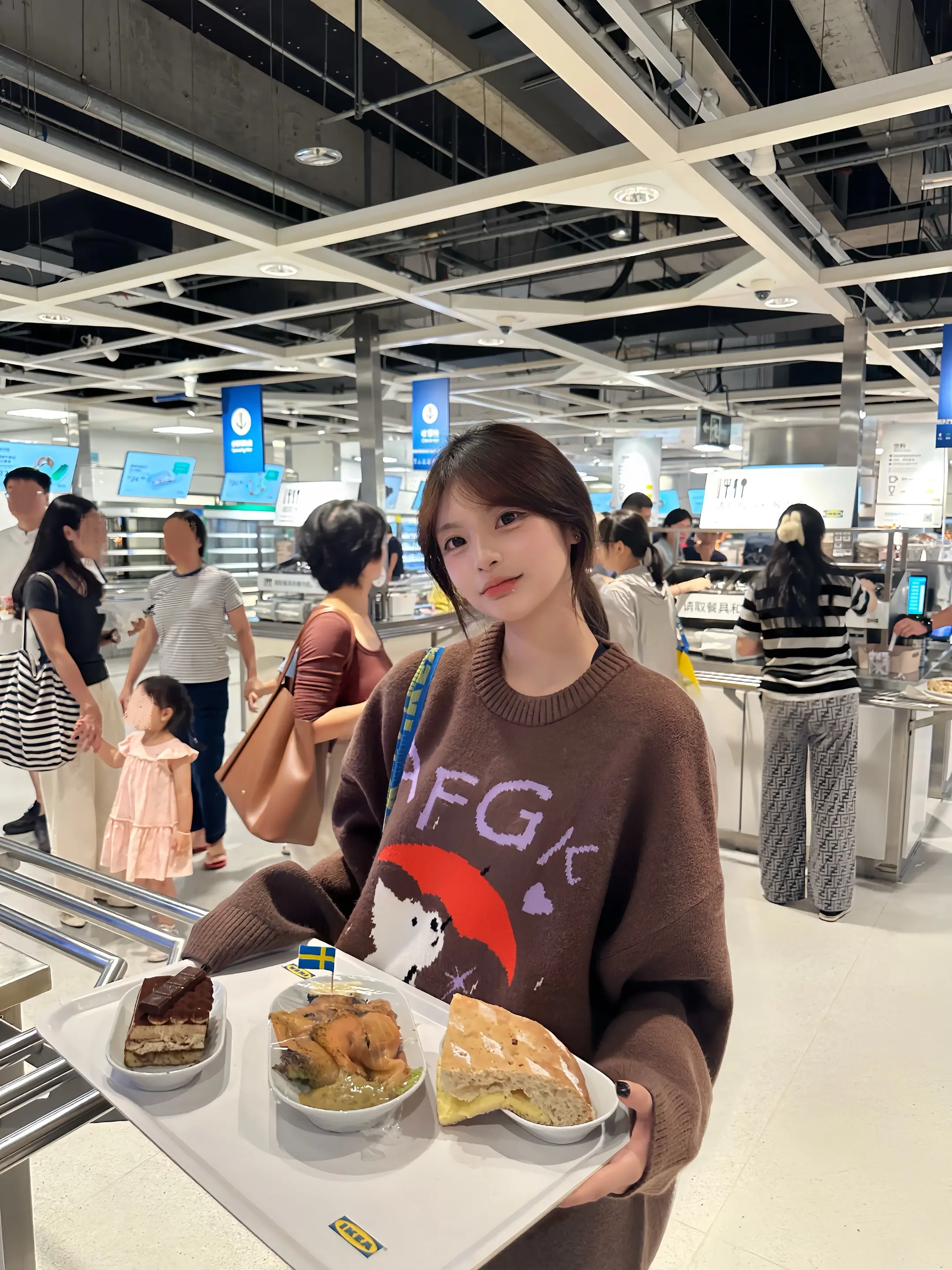 你这么可爱 如果哪天我征服了世界 我会把你留下来