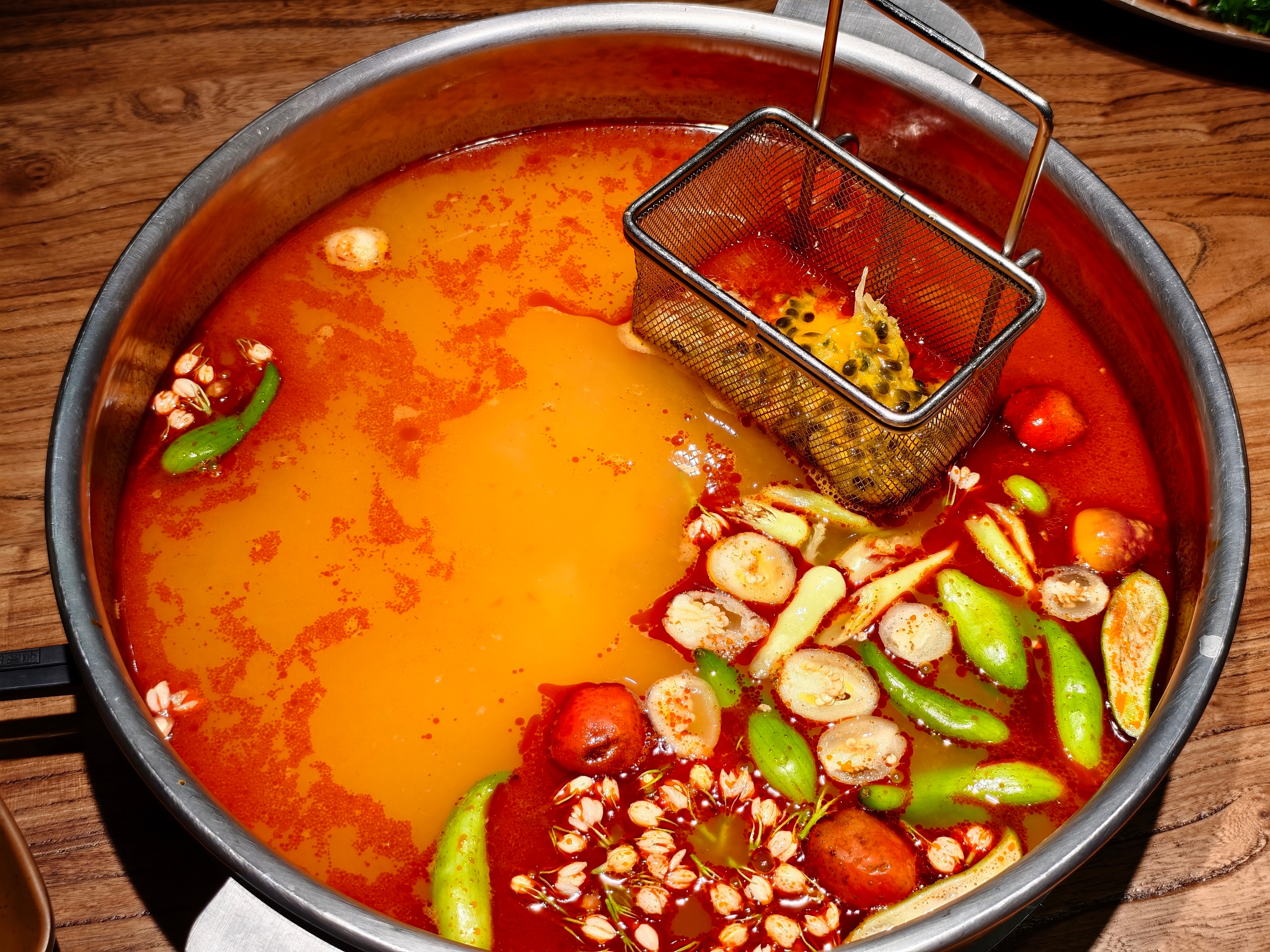 由于三四月比较忙，美食分享有点落下，假期最后一天，第三波美食分享来咯！最近有点迷