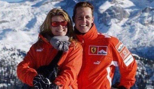 曝车王舒马赫已经可以借助轮椅活动之前每年都说醒了，但迟迟不见照片植物人时间长了其