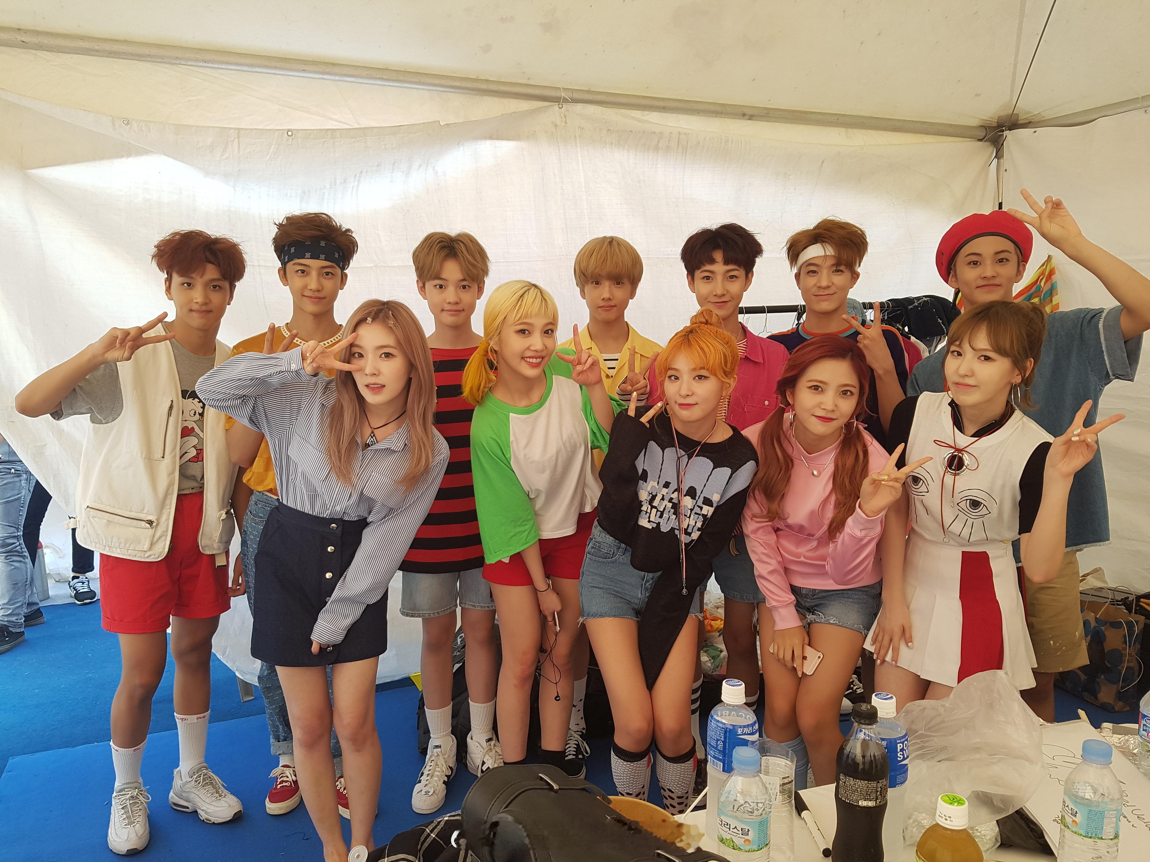 joy晒与nctdream早年合照 JOY分享与幼年体NCT DREAM的合照，