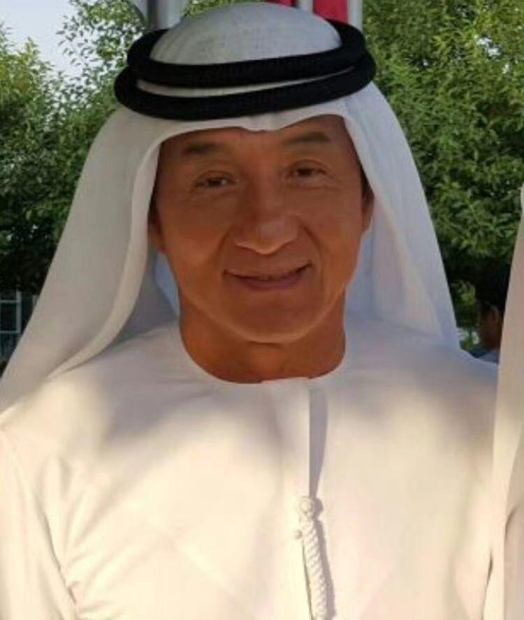 头顶一块布，全球 jackie 最富😂😂😂