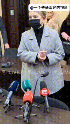 乌克兰战后谁来掌权，这个问题提早摆上桌面。
 
季莫申科公开放话称，“战争快结束