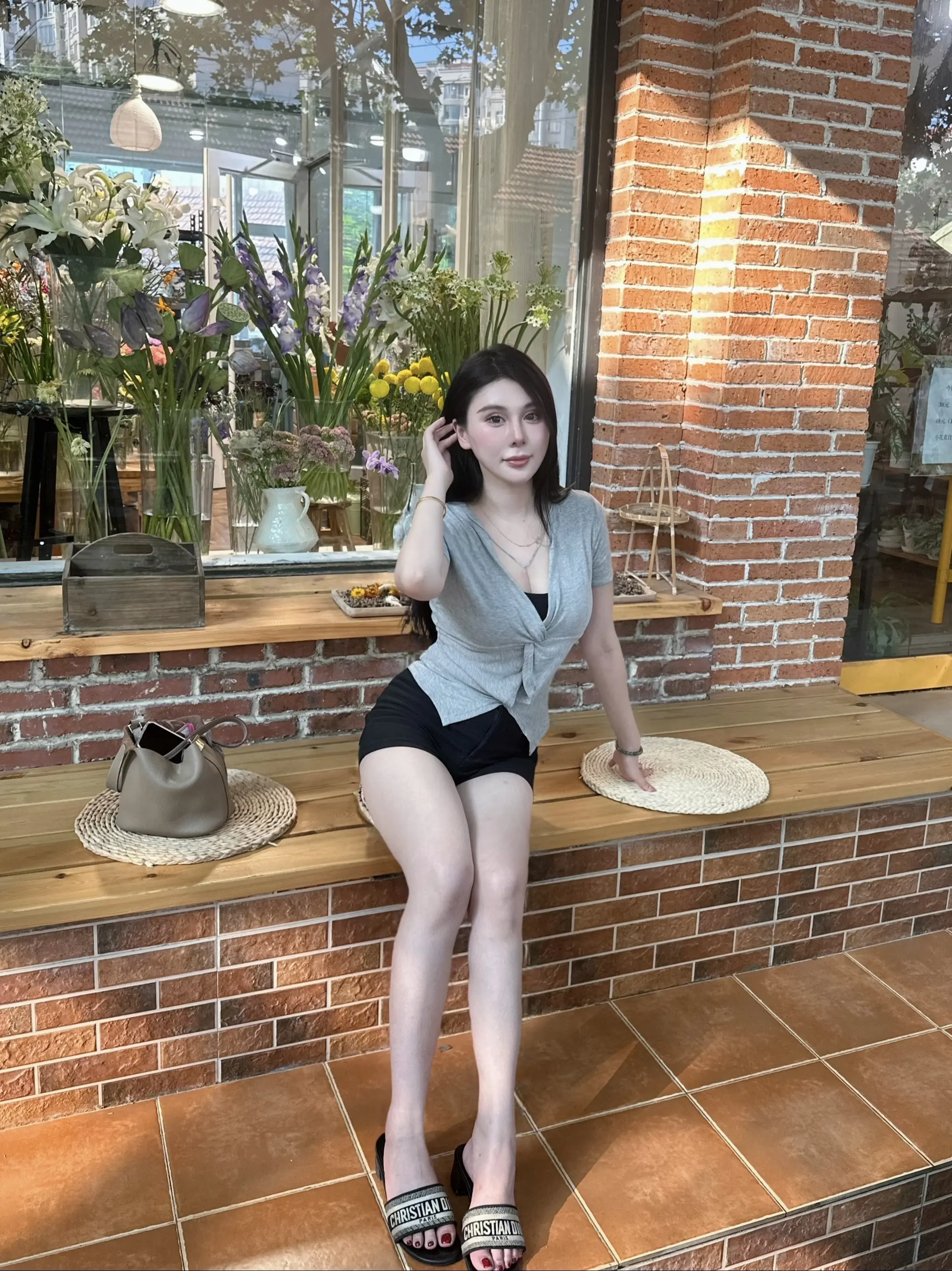 喜欢你才对你装可爱 你以为卖萌很轻松吗。໒꒰ྀི ´ ꒳ ` ྀི꒱১