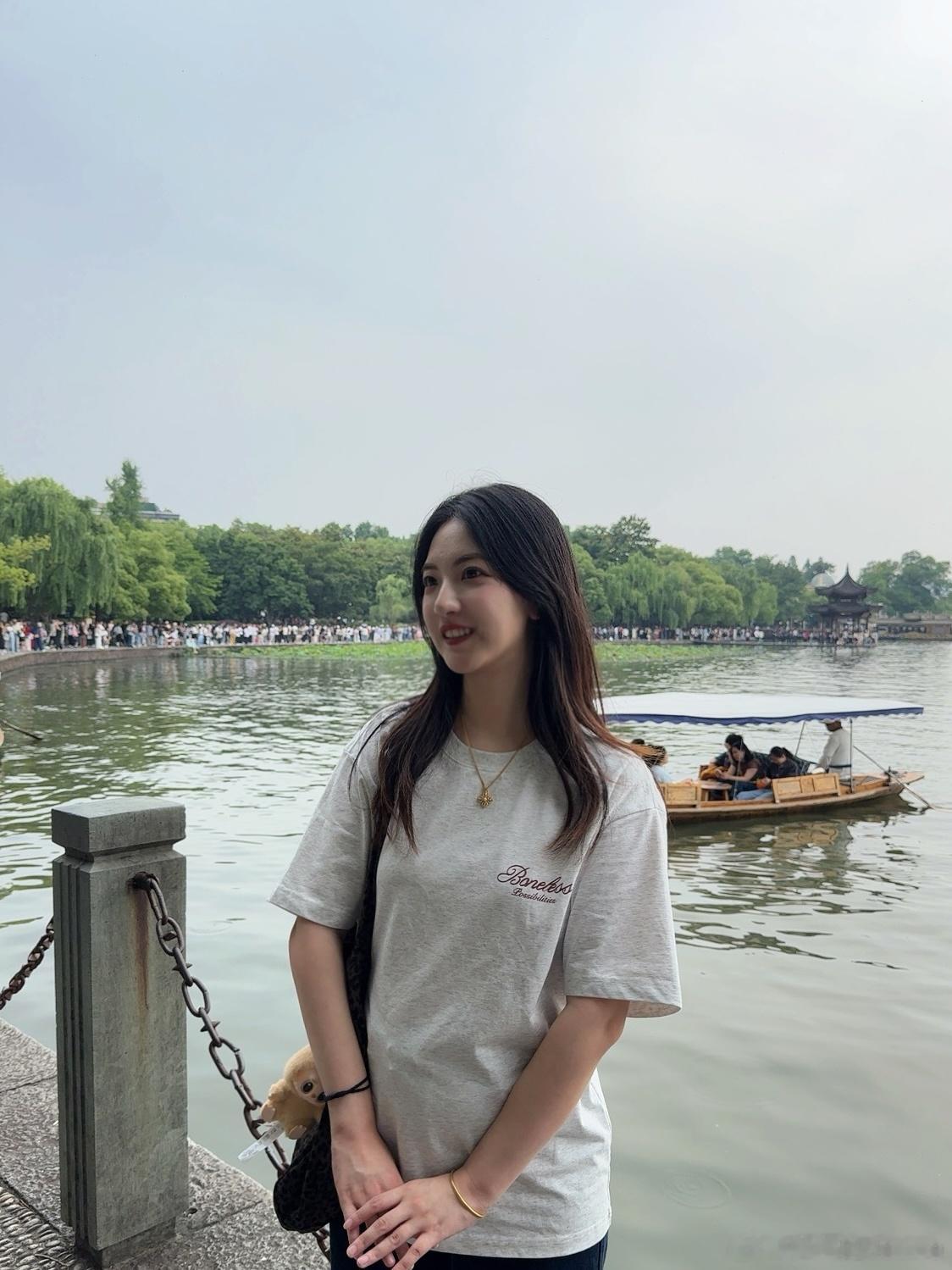 五月的尾巴来见五月天[打call] ​​​