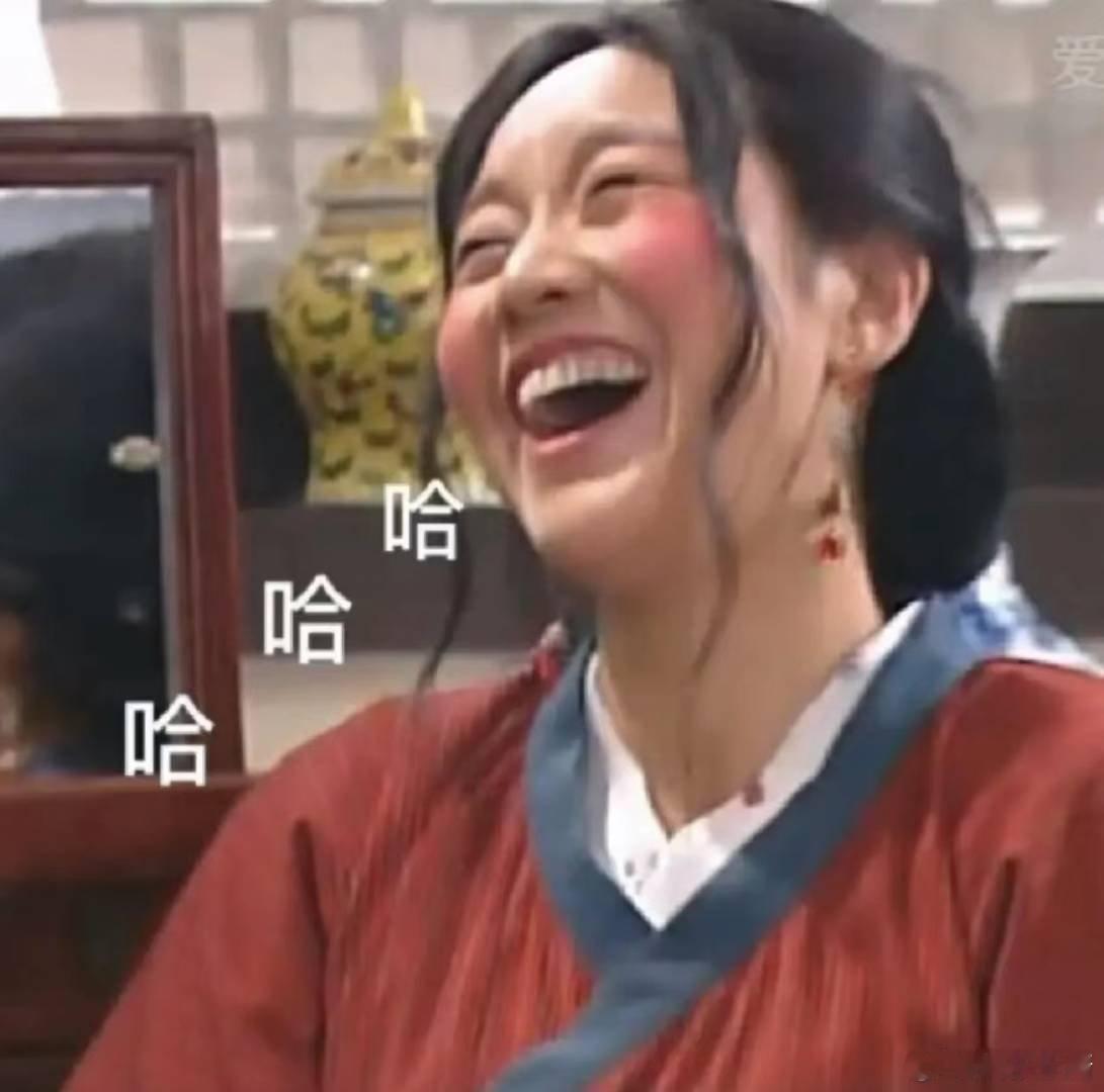 #00后的副业越来越看不懂了# 看到他们在公园里抢优惠券，感觉这速度比外卖小哥还