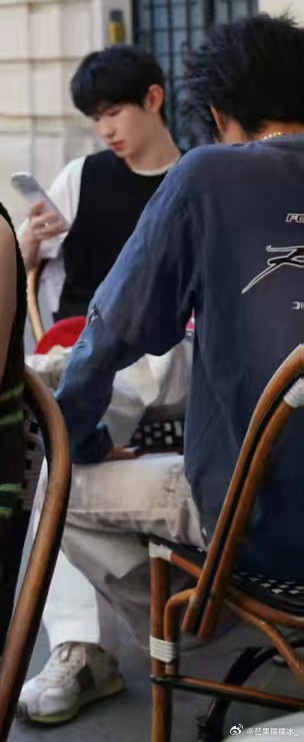 射射网课 我捡到我孩子了 