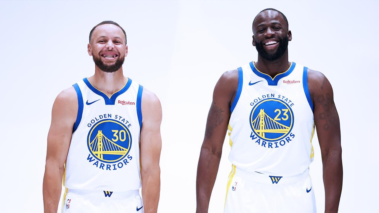 库里🤝格林猜猜他们即将要一起征战的第几个赛季？NBA媒体日 ​​​