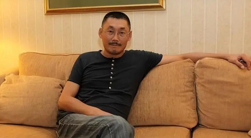 北京电视艺术中心的导演温成林，近日因突发心梗抢救无效离世，这一消息让人震惊且悲痛