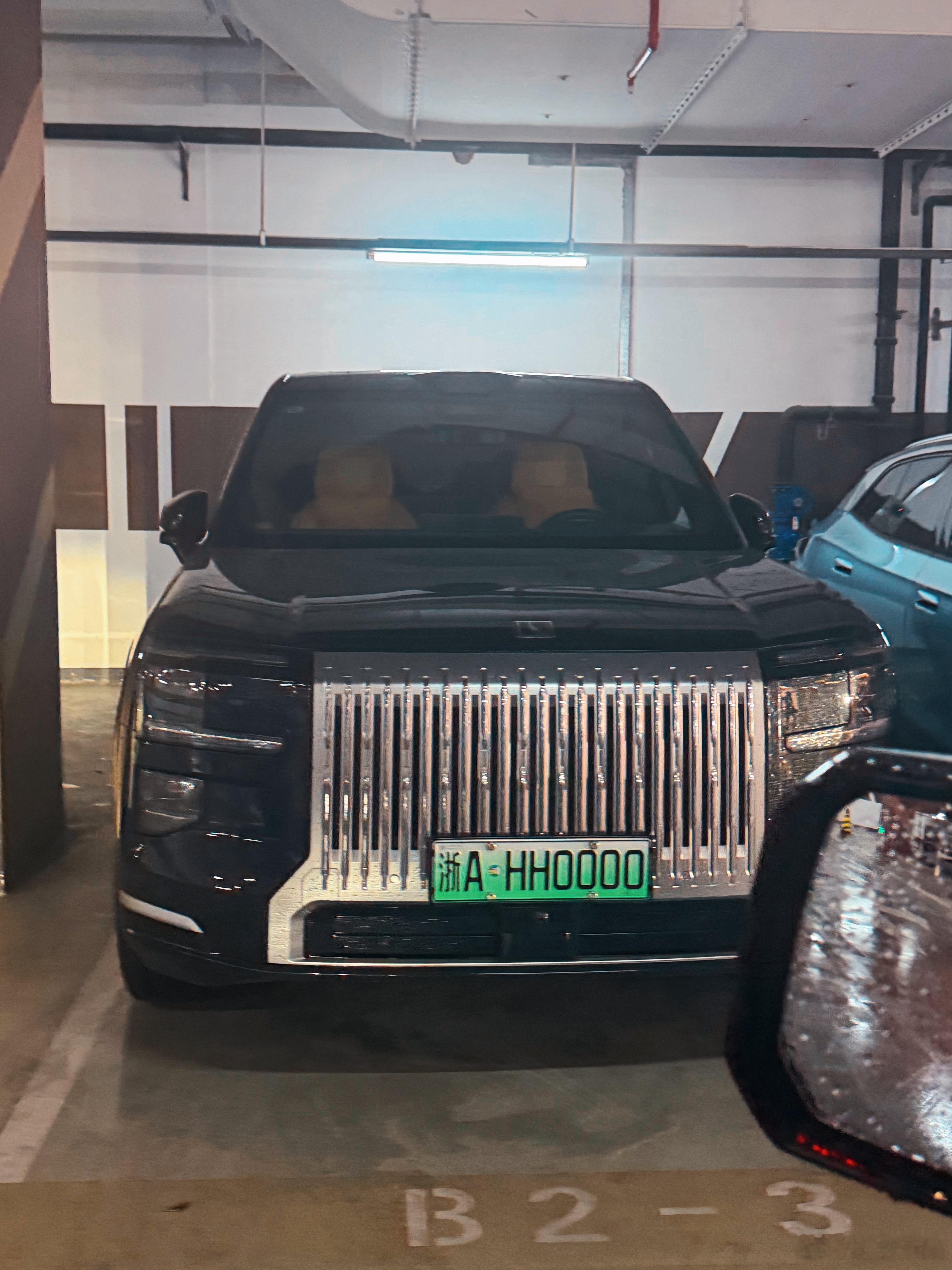 哇哦⊙ω⊙，除了绿牌真丑以外，没得说，绿牌毁所有果然名不虚传 